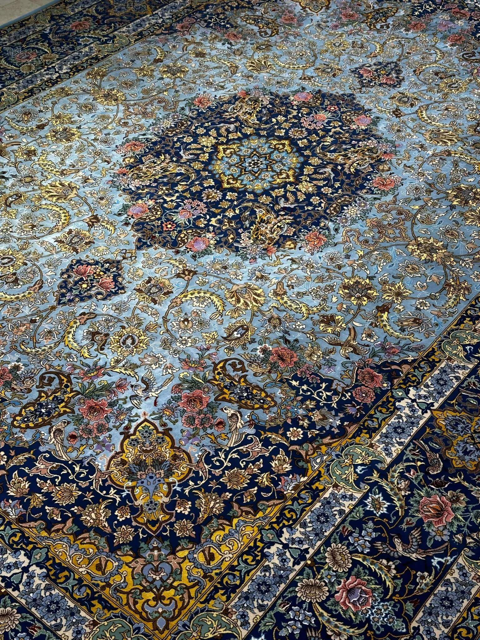 "High-density Persian rug, 350 cm x 250 cm, silk and wool blend, handwoven by master weaver Ali Karbasizadeh."
