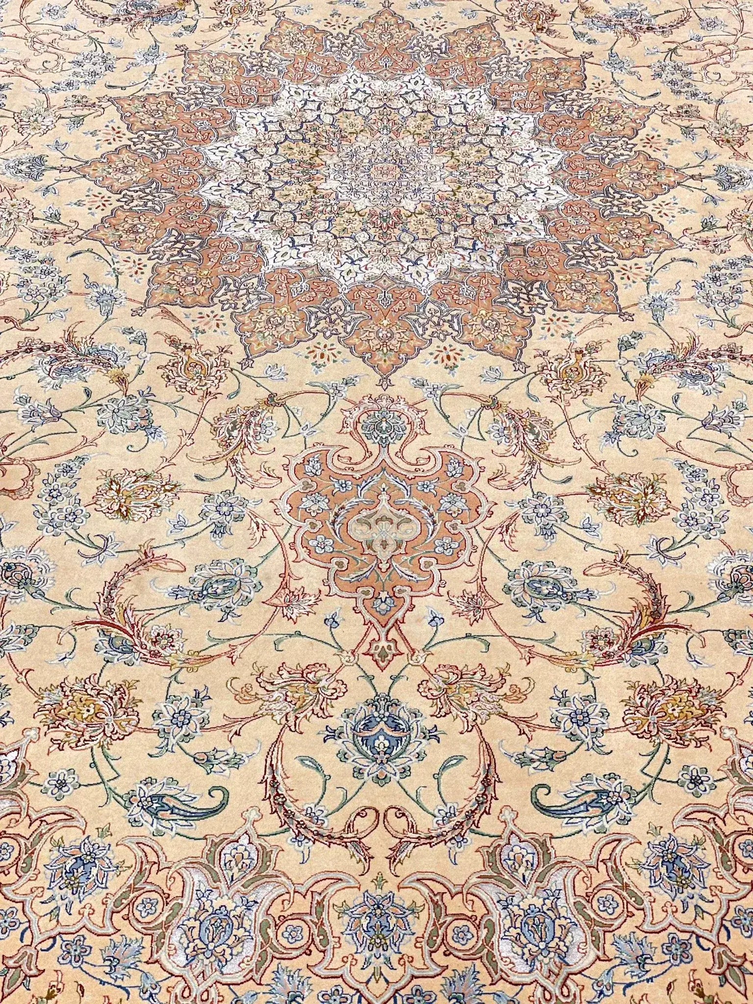 "Large Persian rug for sale, hand-knotted Isfahan carpet by Akhtarian"