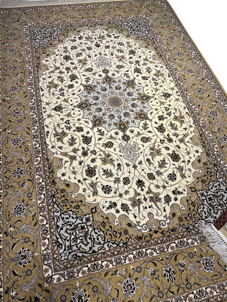 "Luxury Islimi rug, 225x145 cm, featuring silk warp and wool-silk pile, crafted by Aminie in Isfahan with traditional Persian designs."