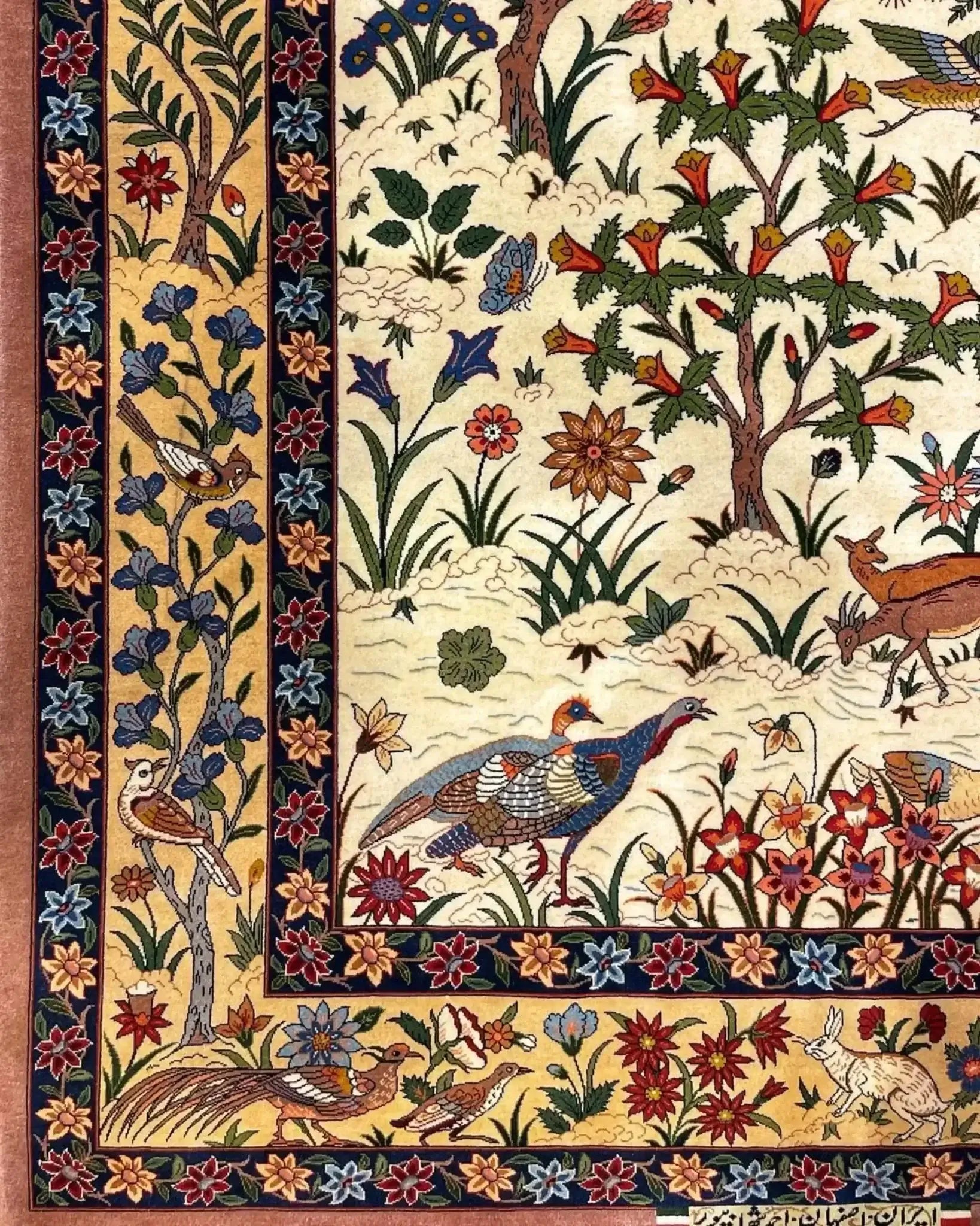 "Traditional Persian carpet made from wool and silk by master weaver Shahabpour, featuring floral details, 5 x 3.3 feet."
