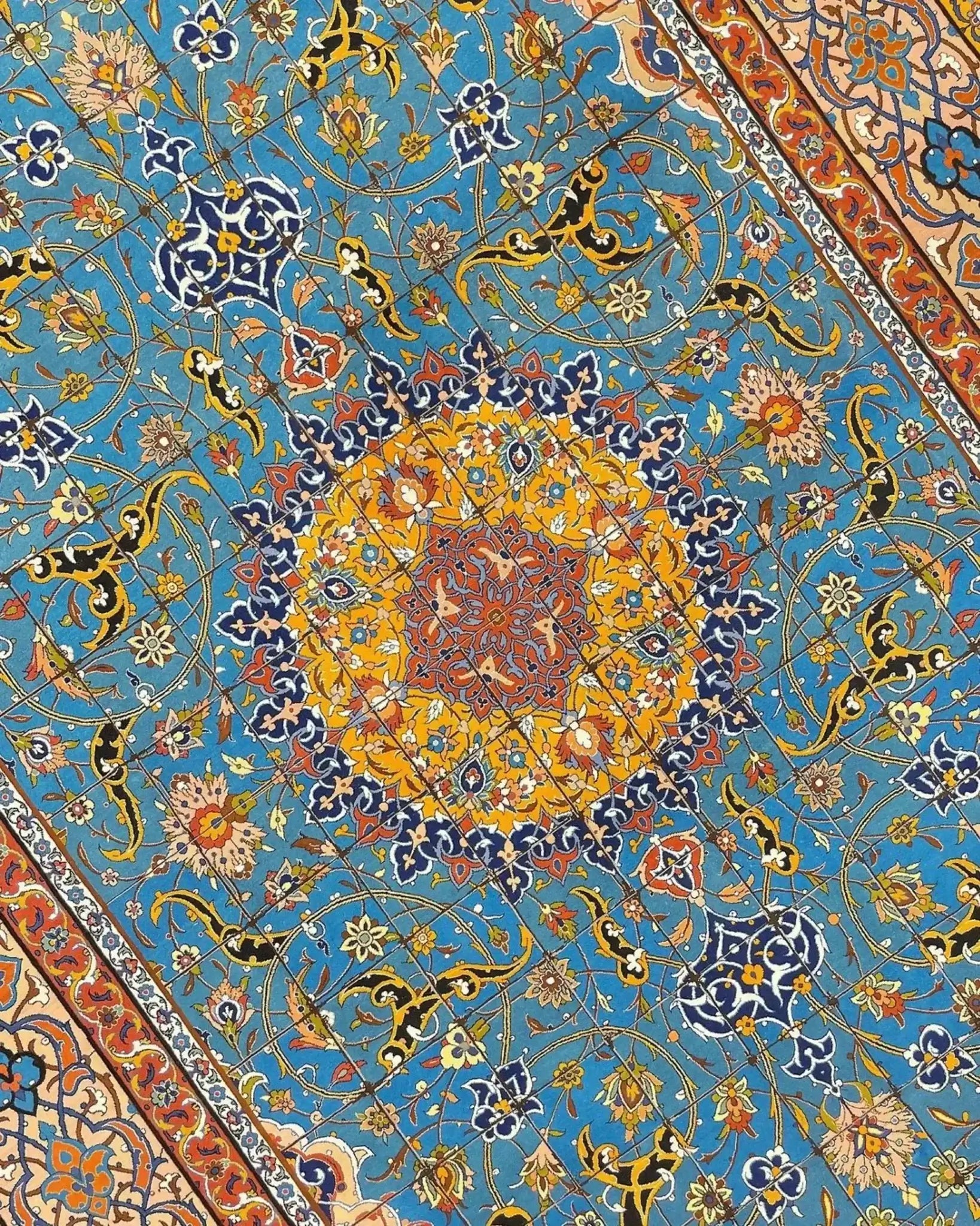 "Luxurious Persian rug with a detailed medallion and floral patterns, handwoven by Master Haghighie, 325 x 200 cm."
