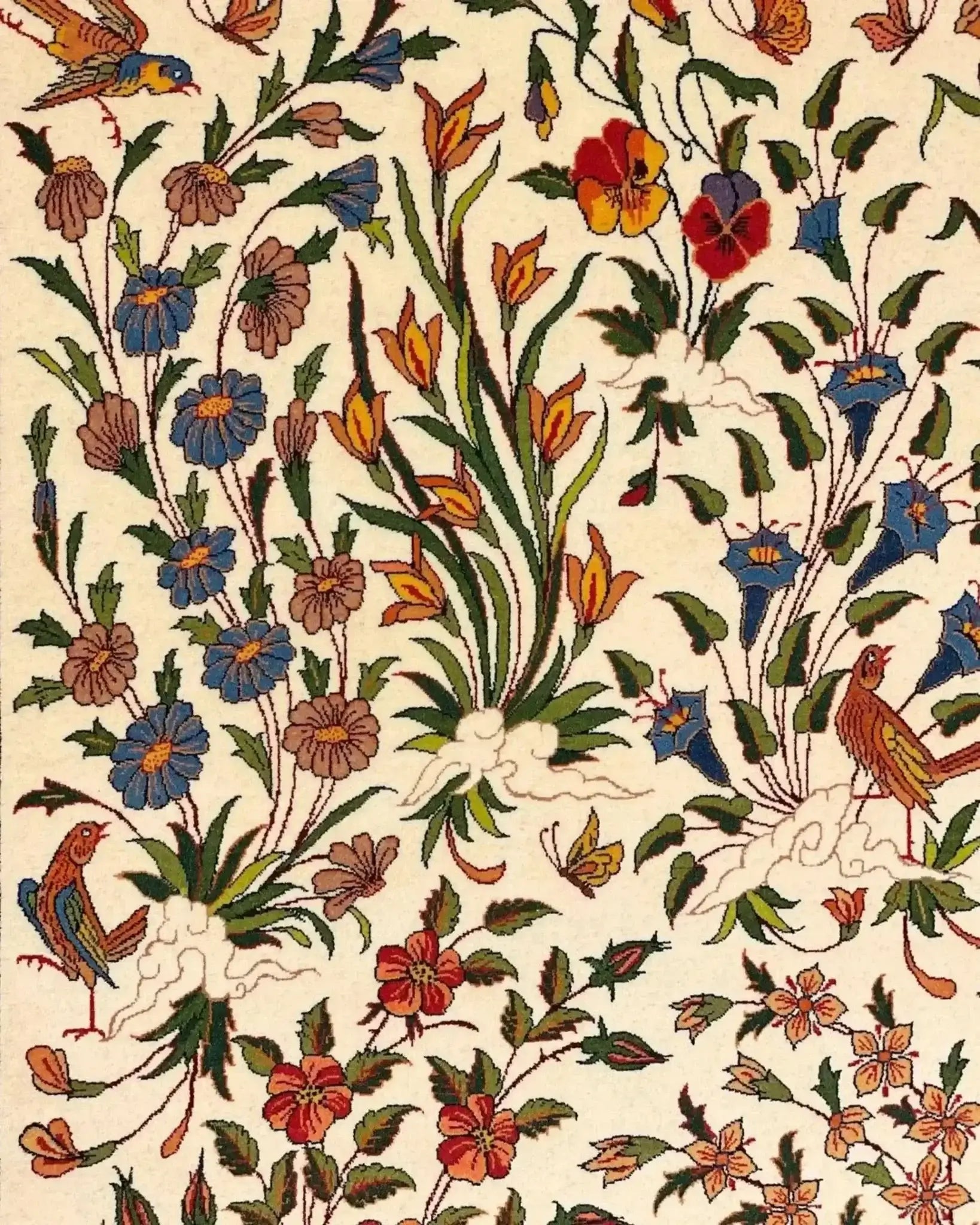 "Masterfully hand-knotted Persian rug from Isfahan with a traditional floral design, made from wool and silk, 240x160 cm."
