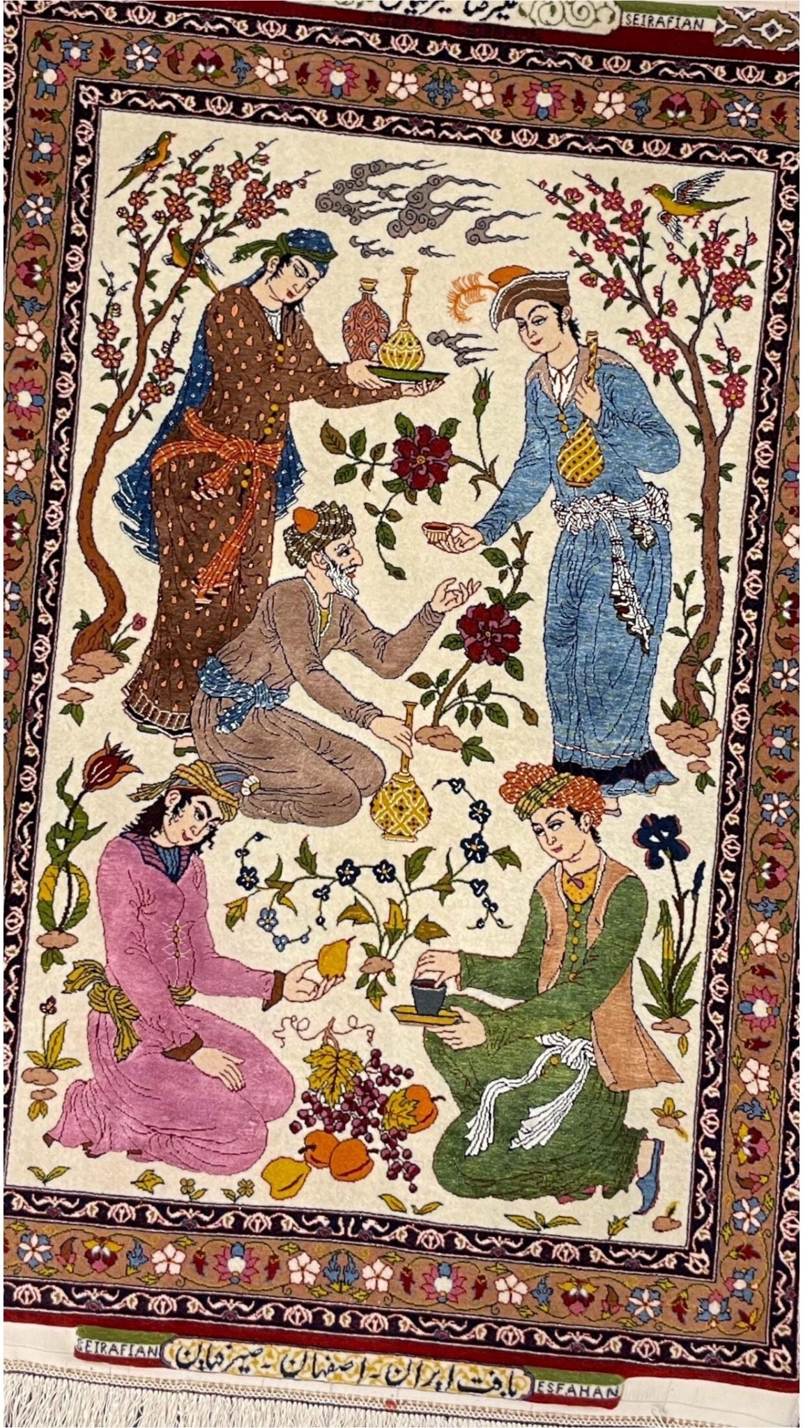 Hand-knotted Seirafian Persian rug with silk figures, 100x70 cm