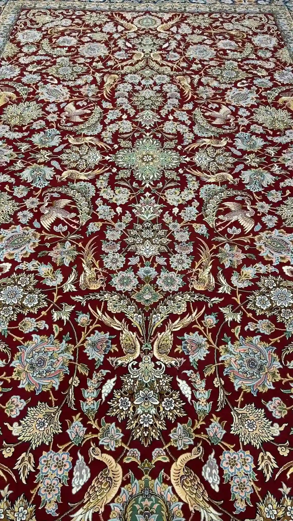 Large Persian rug featuring red and blue natural dyed colors, 305x205 cm
