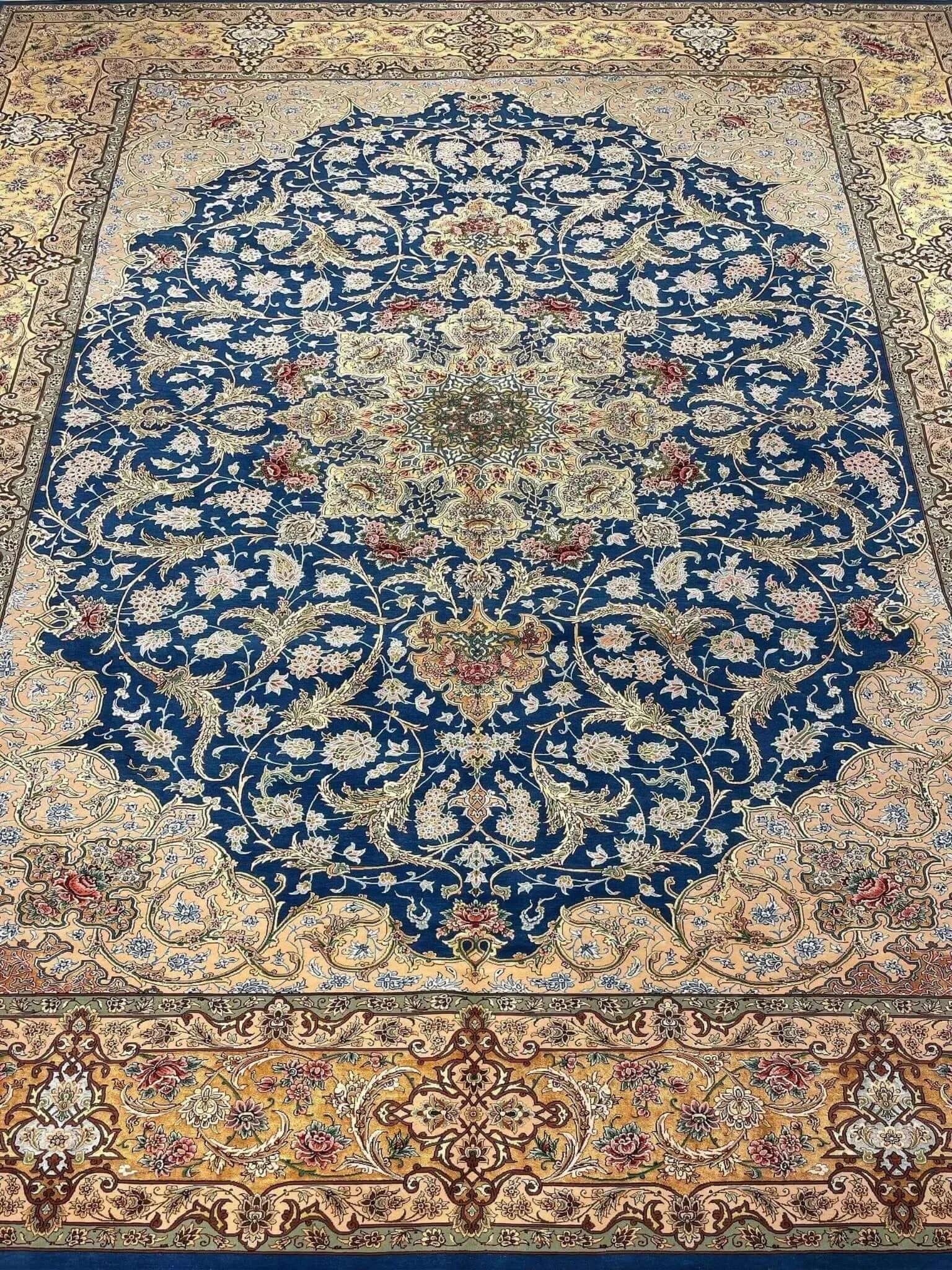 "Luxurious Isfahan rug, 350 cm x 250 cm, crafted from silk and wool, ideal for elegant interiors."
