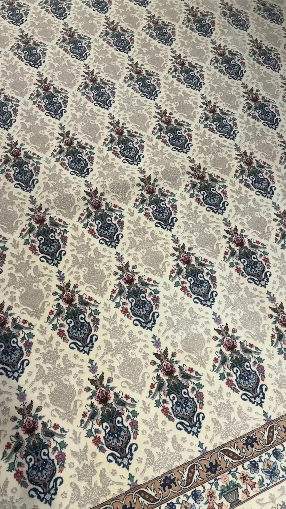 "Traditional Persian Rug by Master Weaver Davaari, Hand-Knotted Silk and Wool" – Emphasizing the craftsmanship and the weaver's name. ​​





