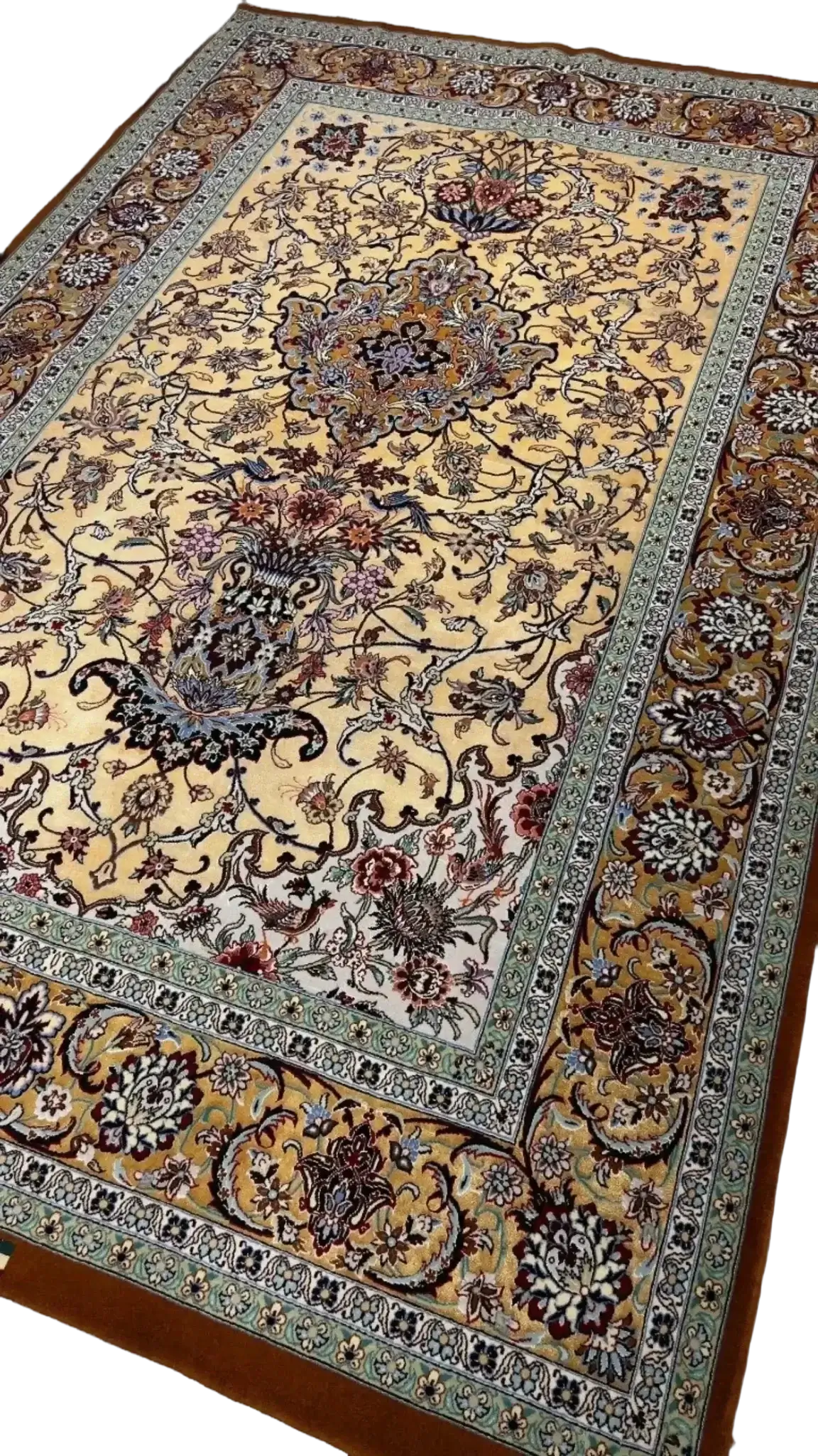 Detailed view of the ornamental Persian rug by artisan Dehghan in Isfahan